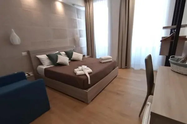 Alojamento de Acomodação e Pequeno-almoço Le Muse Barletta